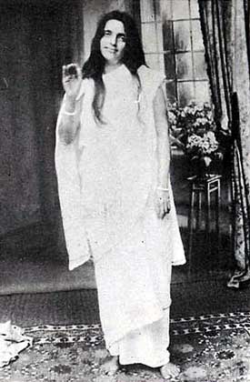 anandamayi ma pic