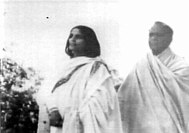 anandamayi ma pic