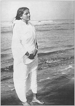 anandamayi ma pic