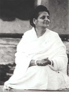 anandamayi ma pic