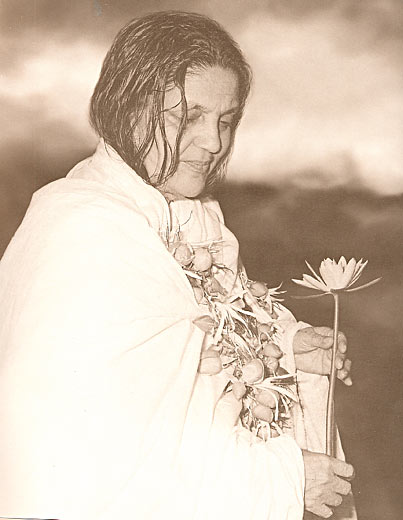 anandamayi ma pic
