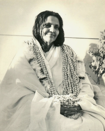 anandamayi ma pic