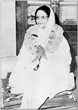 anandamayi ma pic