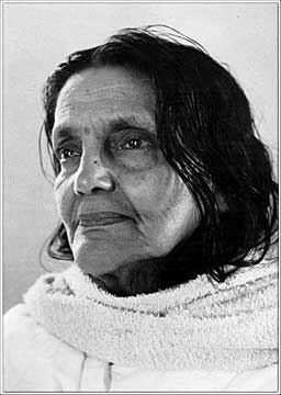 anandamayi ma pic