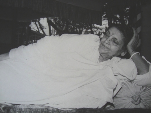 anandamayi ma pic